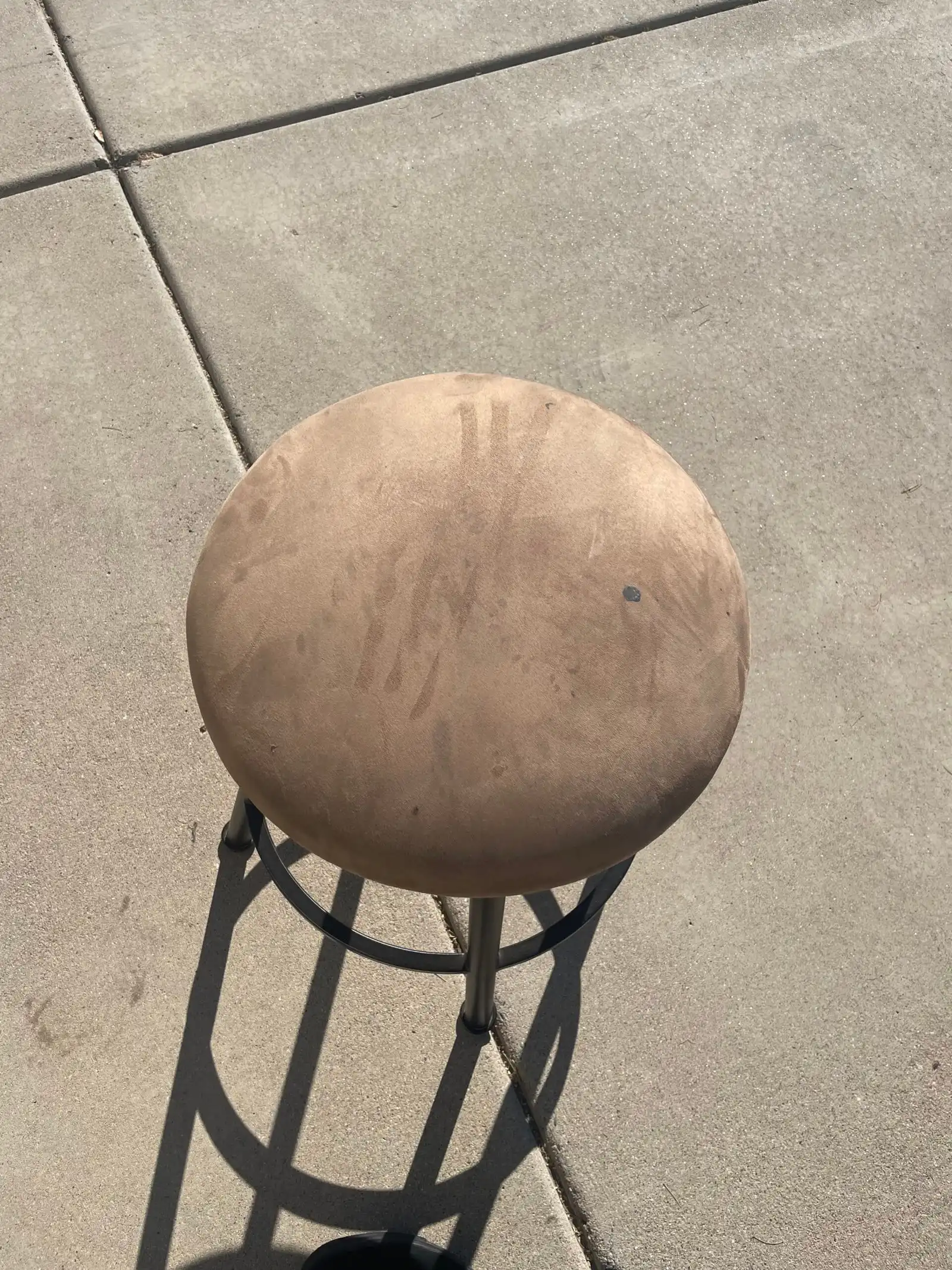 Before and after chair cleaning results
